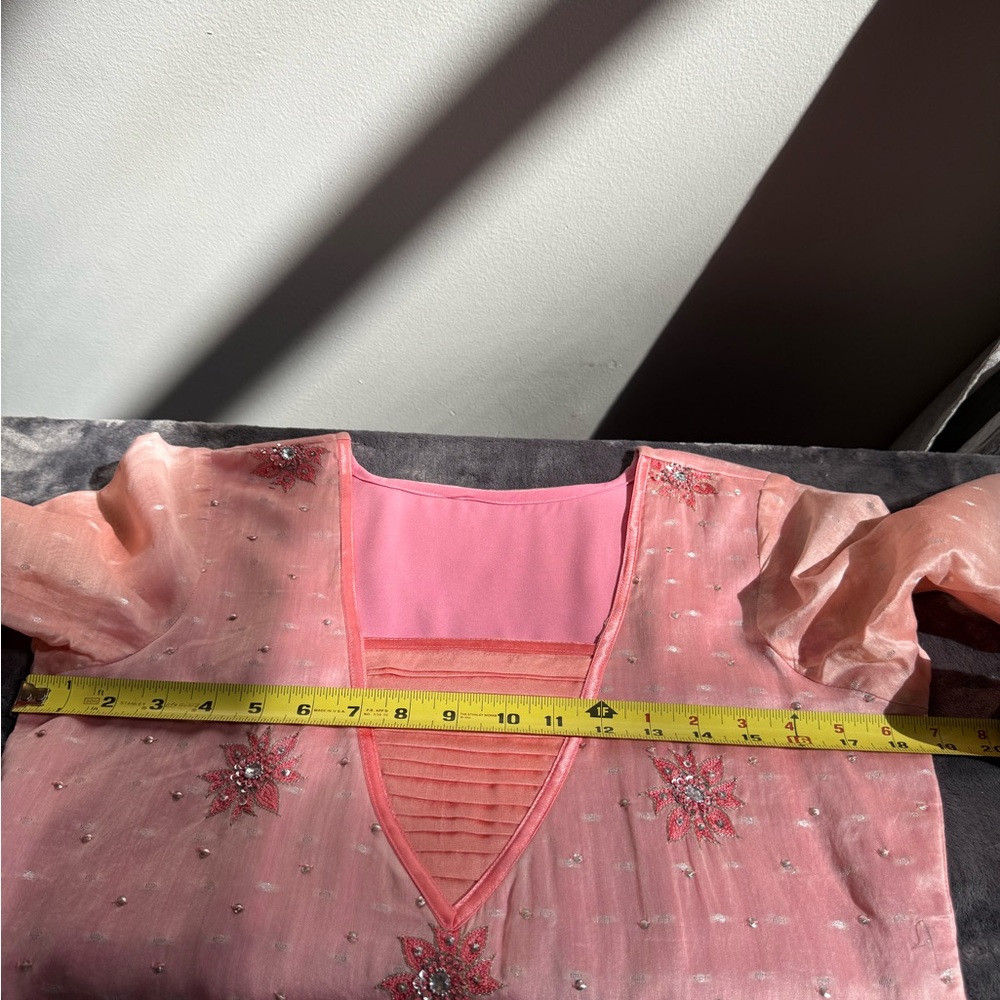 Pakistani/indian Pink embroidered Sequined dress . Hand made - Picture 4 of 16